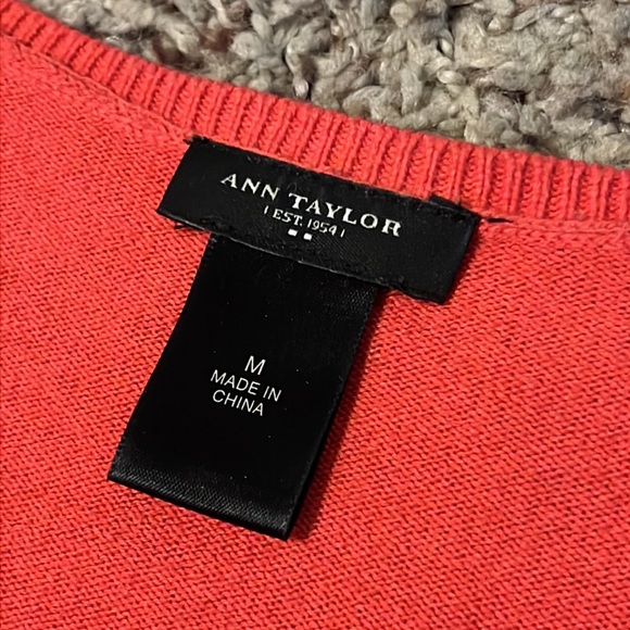Ann Taylor tangerine orange cardigan sweater button down sz M - Picture 2 of 4